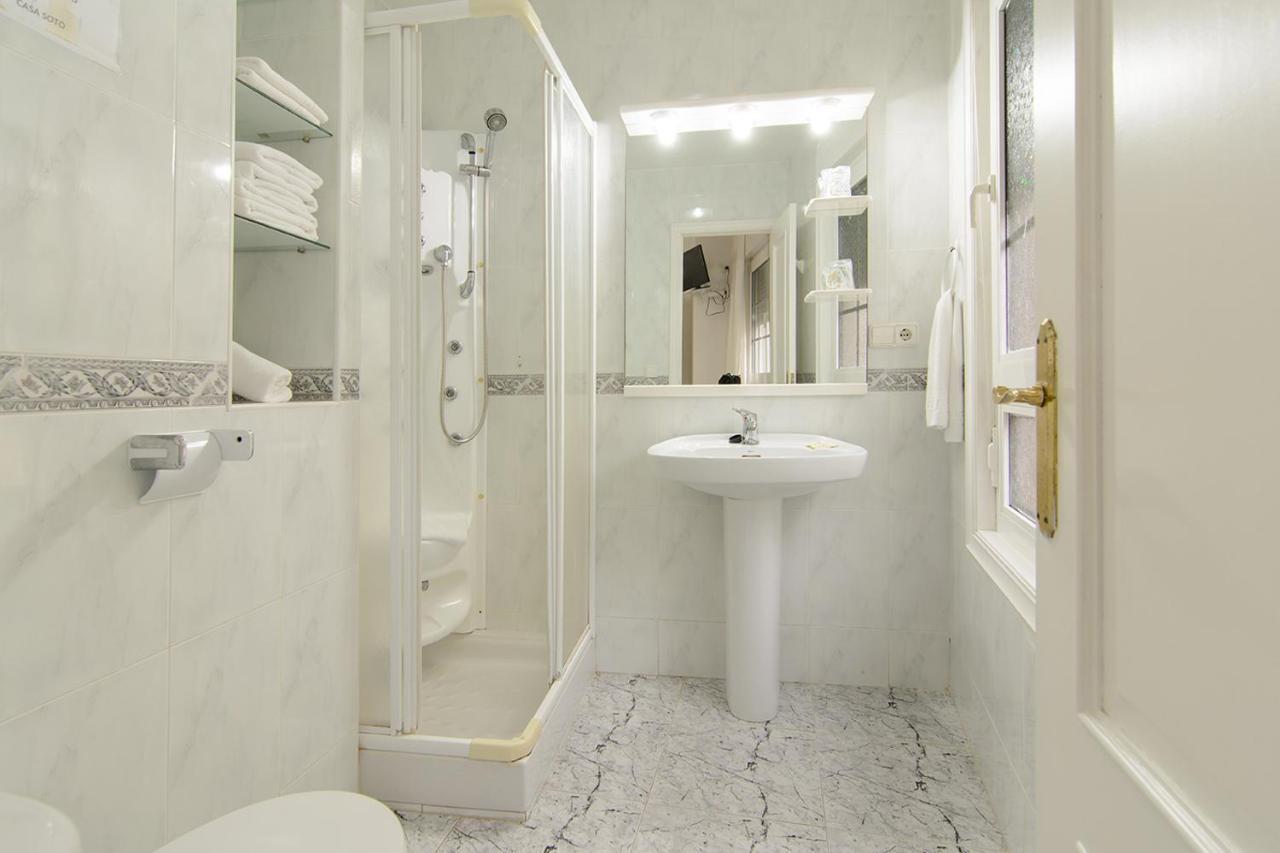 Apartamentos Turísticos Casa Soto Baiona Bagian luar foto
