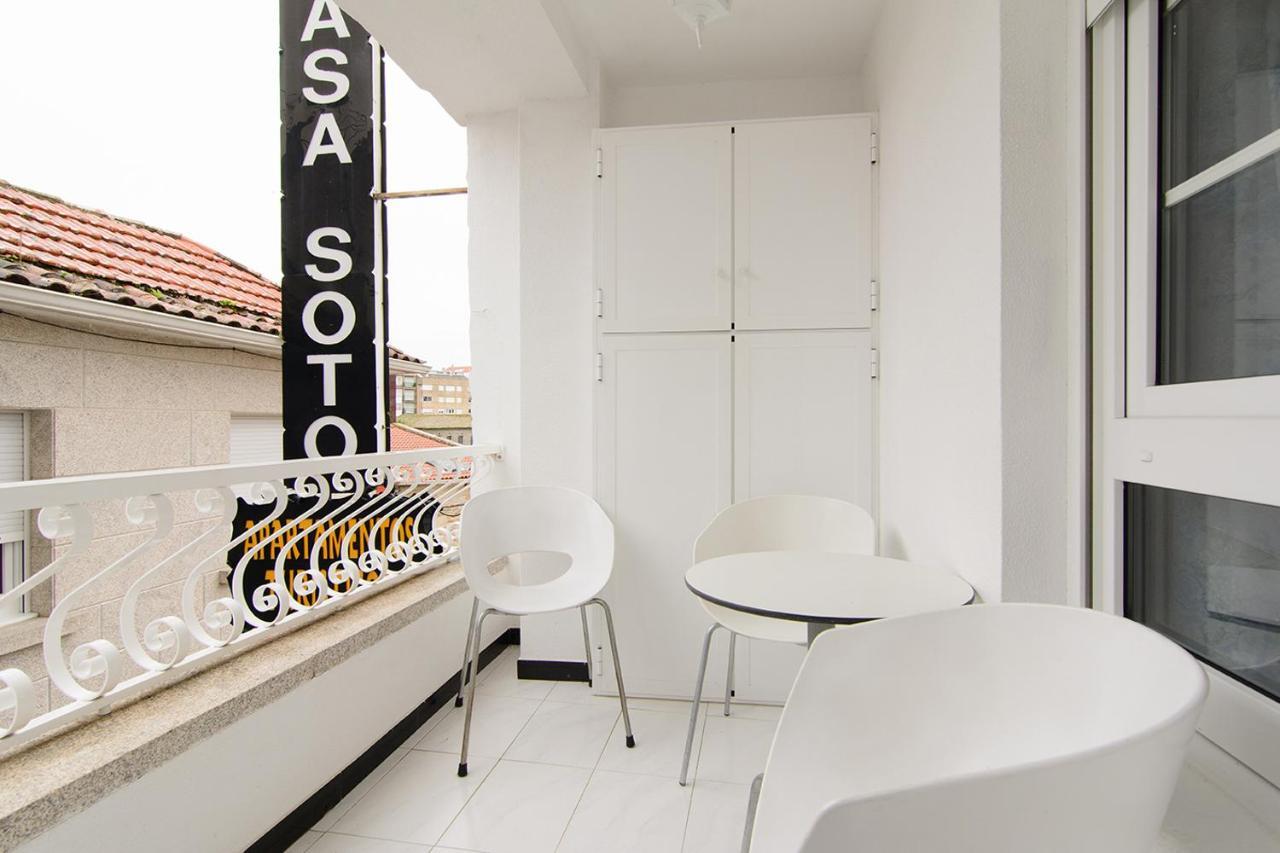 Apartamentos Turísticos Casa Soto Baiona Bagian luar foto